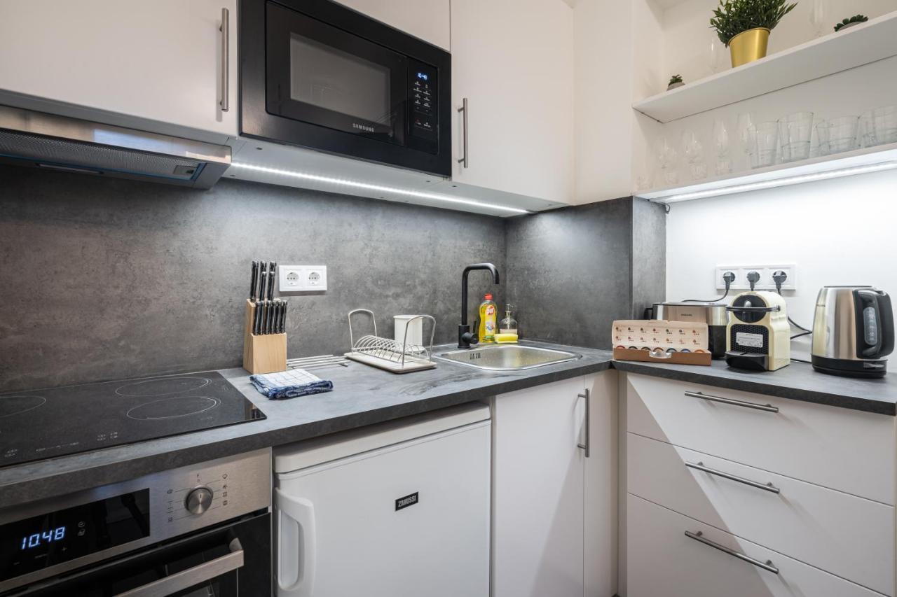 Stellar Dwell Apartment Budapest Exterior photo